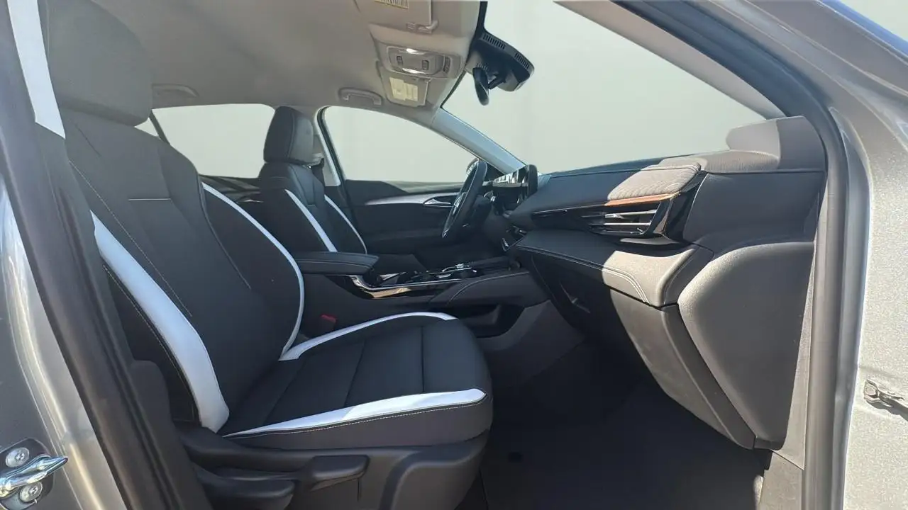 Buick Envision снимка Buick Envision