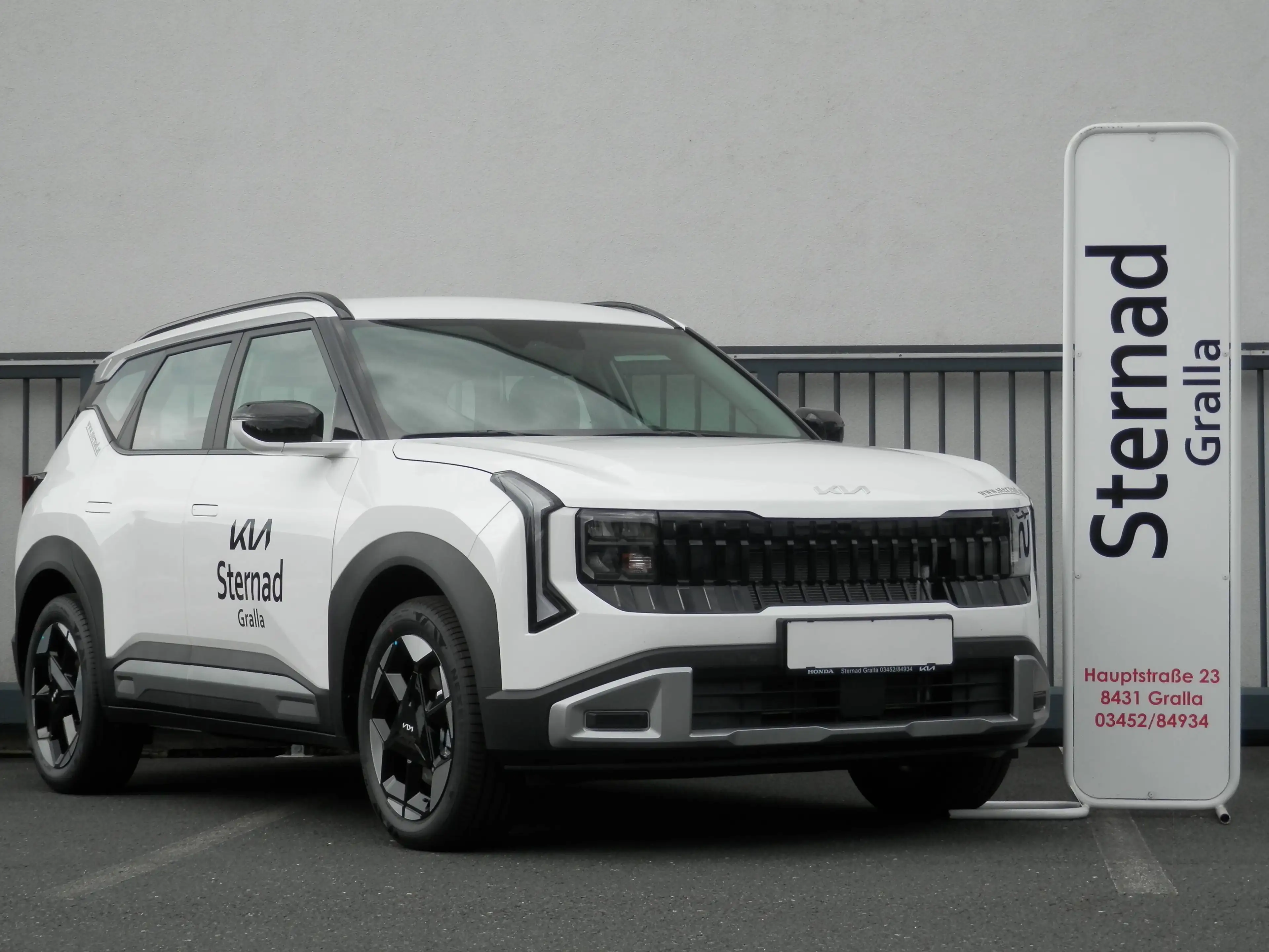 Kia Seltos 1.6 TGDI Silber 4WD DCT7 & P2-Paket — photo 3