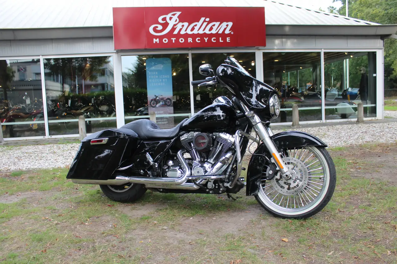 Harley-Davidson Street Glide