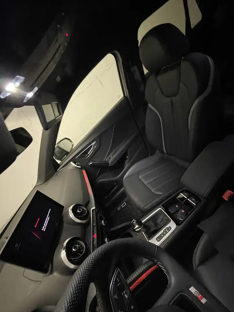 Audi SQ2 2.0 tfsi Sport Attitude quattro s-tronic - 2