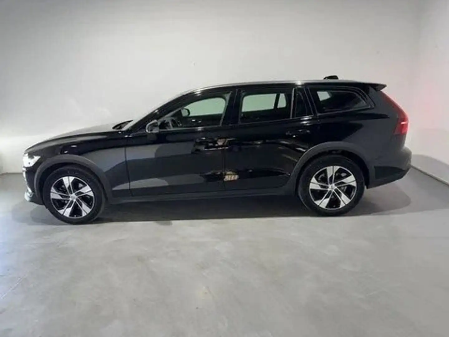 Volvo V60 Cross Country 2.0 B4 (D) AWD Pro AUTO Negro - 2