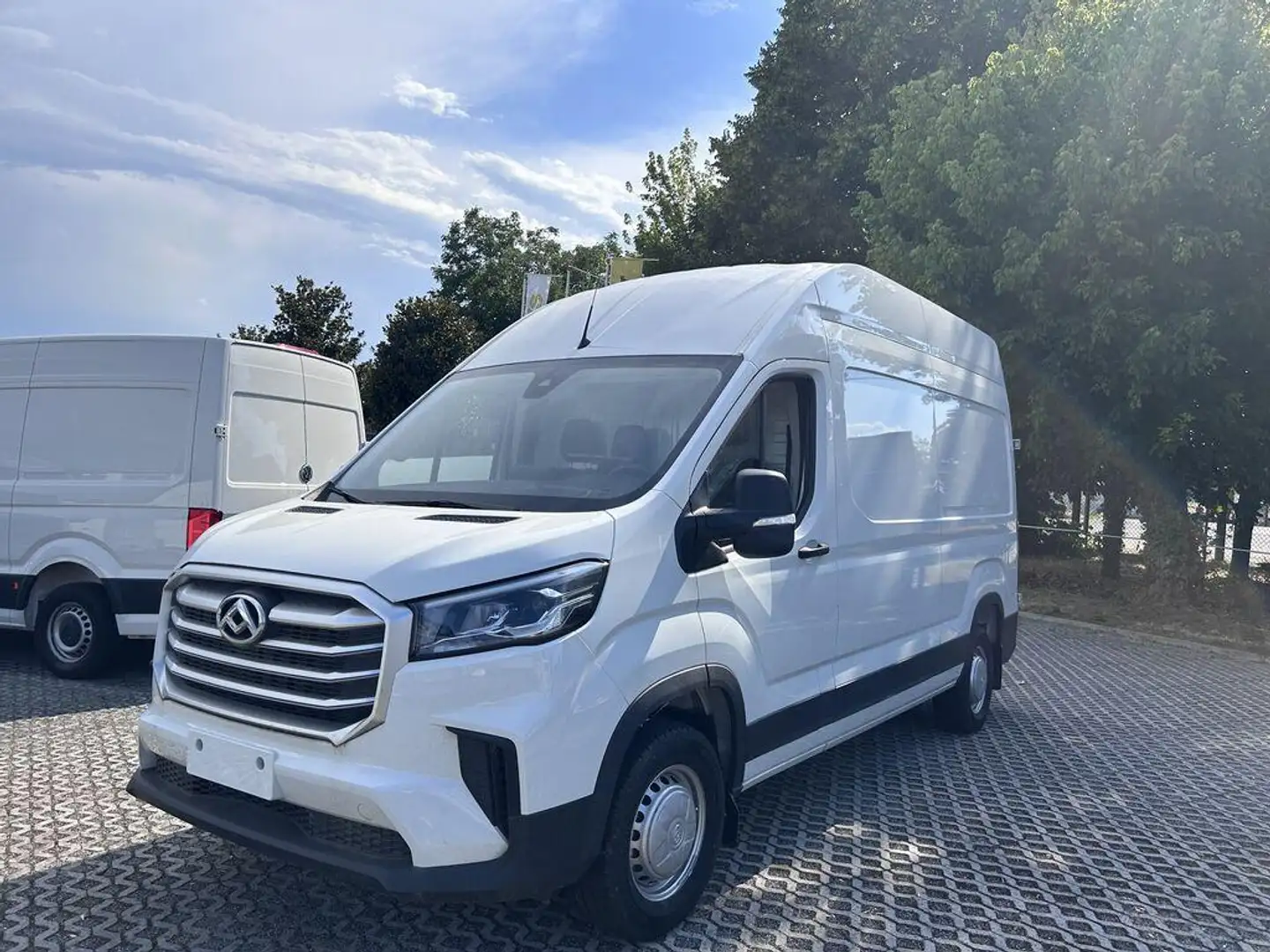 Maxus Deliver 9 2.0 crdi 150cv L3H2 fwd - 1