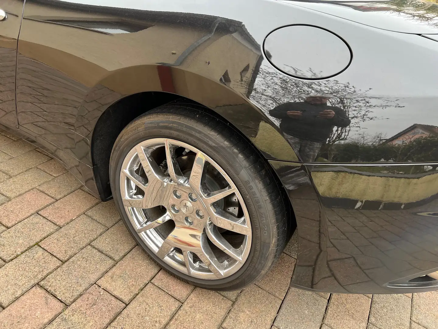 Maserati GranCabrio GranCabrio Sport Schwarz - 2