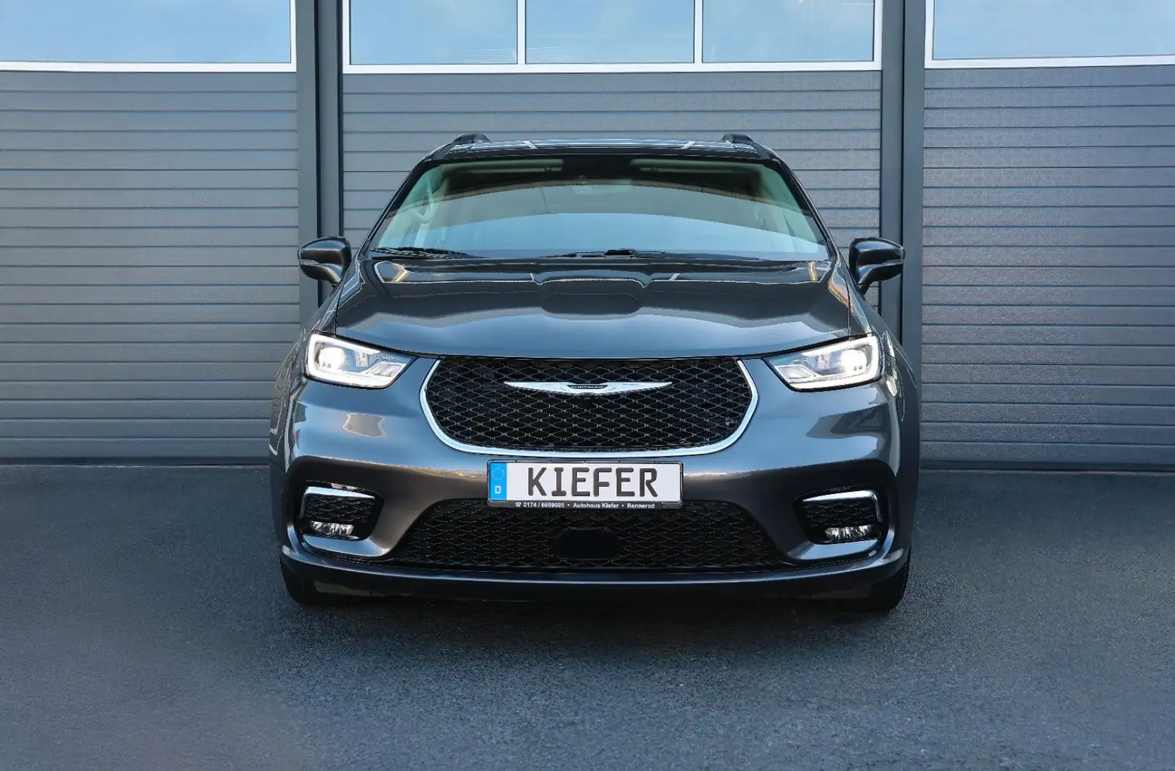 Chrysler Pacifica 3.6/ACC/LED/CarPlay/SHZ/LHZ/KAMERA/TOTW Grau - 2