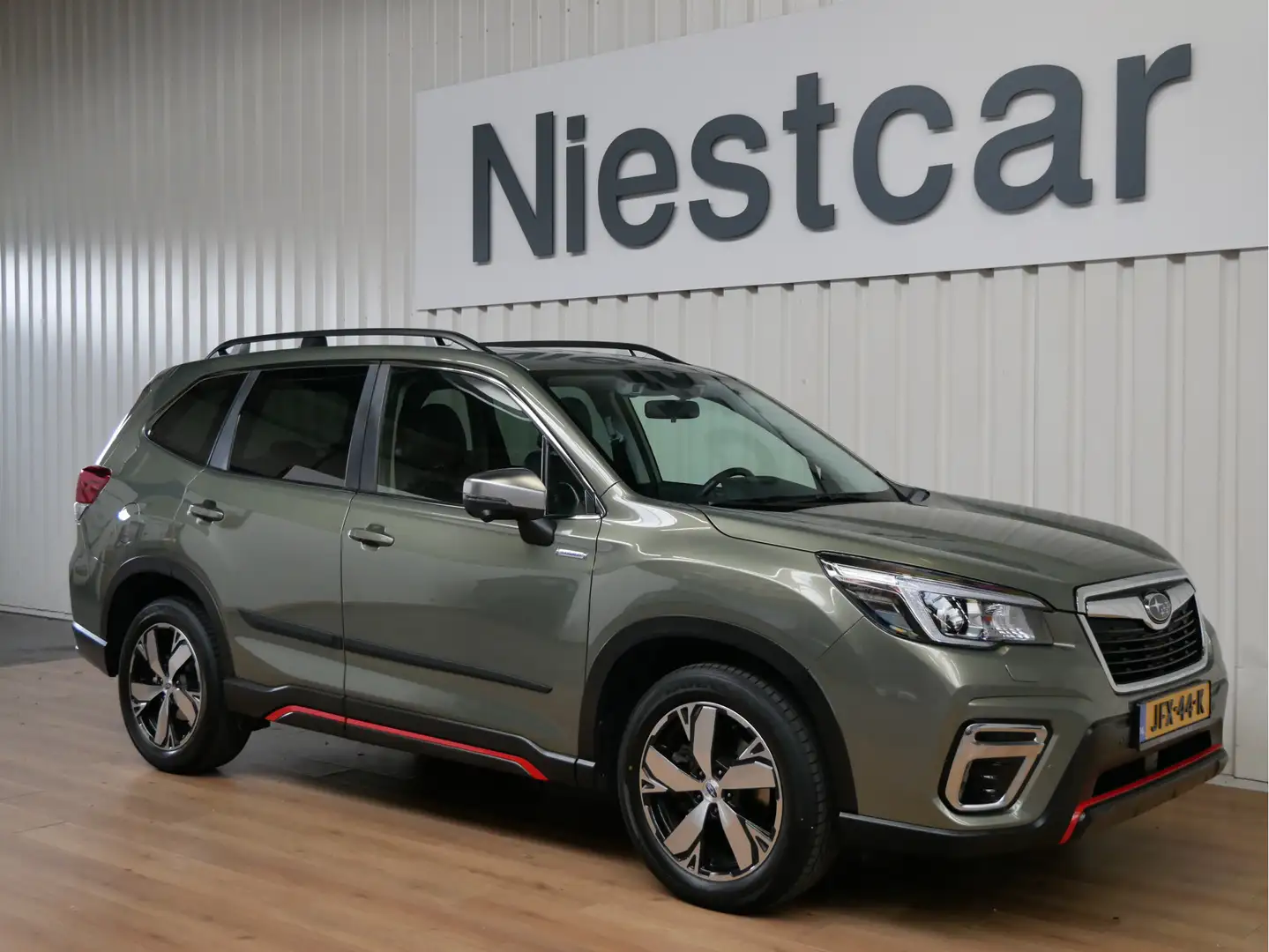 Subaru Forester 2.0i E-Boxer First Edition Vert - 1