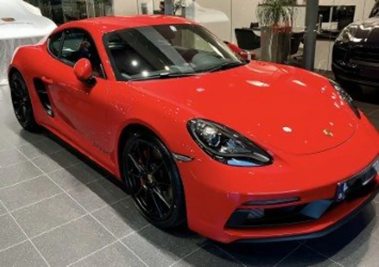 Porsche Cayman 718 Cayman GTS 4.0 Rood - 1