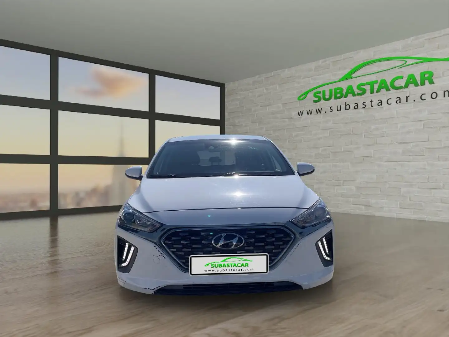 Hyundai IONIQ HEV 1.6 GDI Klass Wit - 2