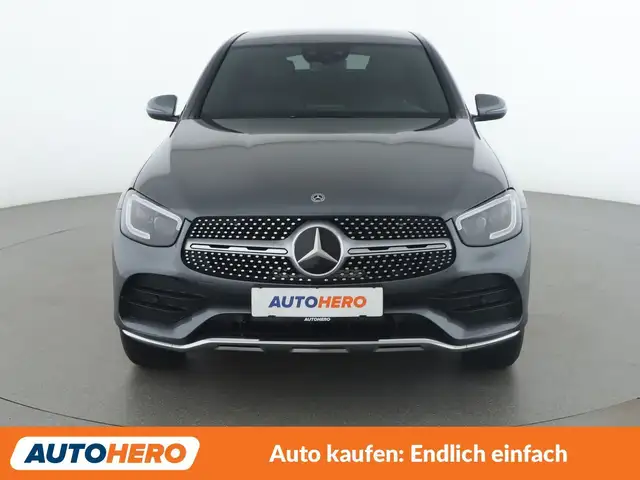 Mercedes-Benz GLC view 9
