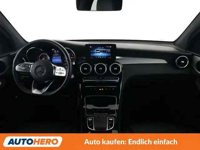 Mercedes-Benz GLC view 12