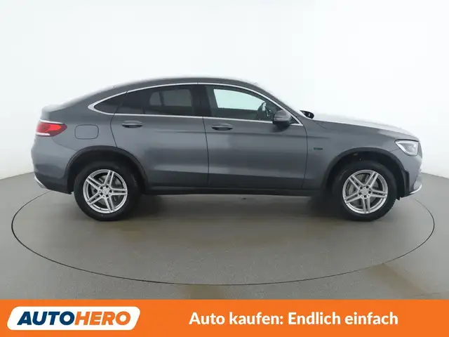 Mercedes-Benz GLC view 7