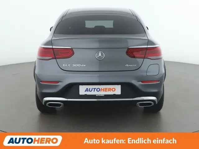 Mercedes-Benz GLC view 5