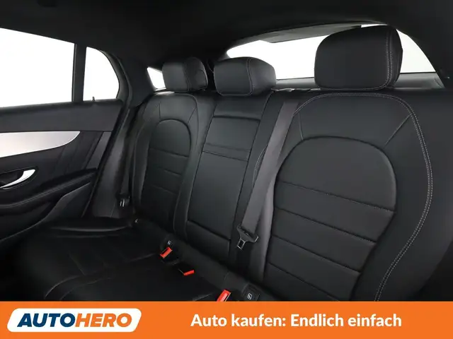 Mercedes-Benz GLC view 14
