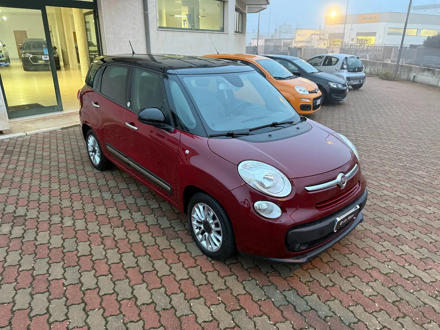 Fiat 500L 500L Living Living 1.6 mjt Lounge 105cv Rosso - 2