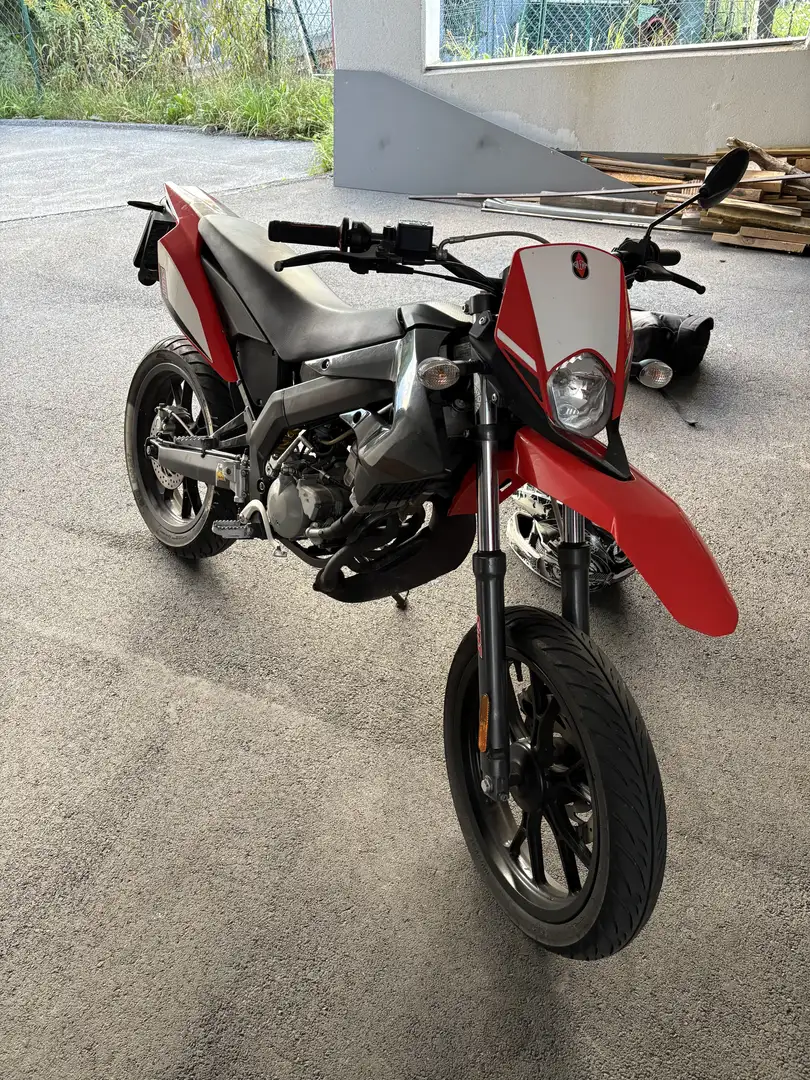 Gilera SMT 50 Červená - 2