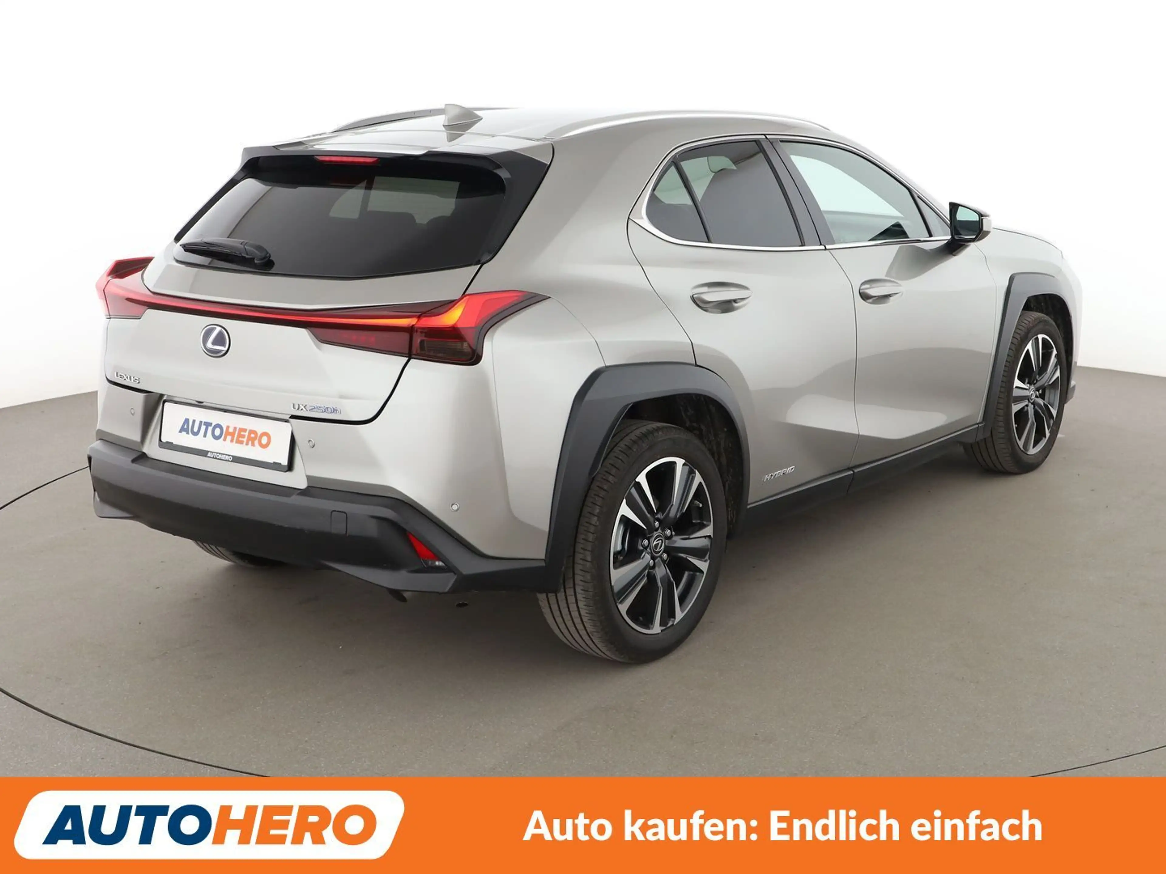 Lexus UX 250h UX 250h Amazing Edition Aut.*NAVI*LED*ACC*SPUR* — photo 6