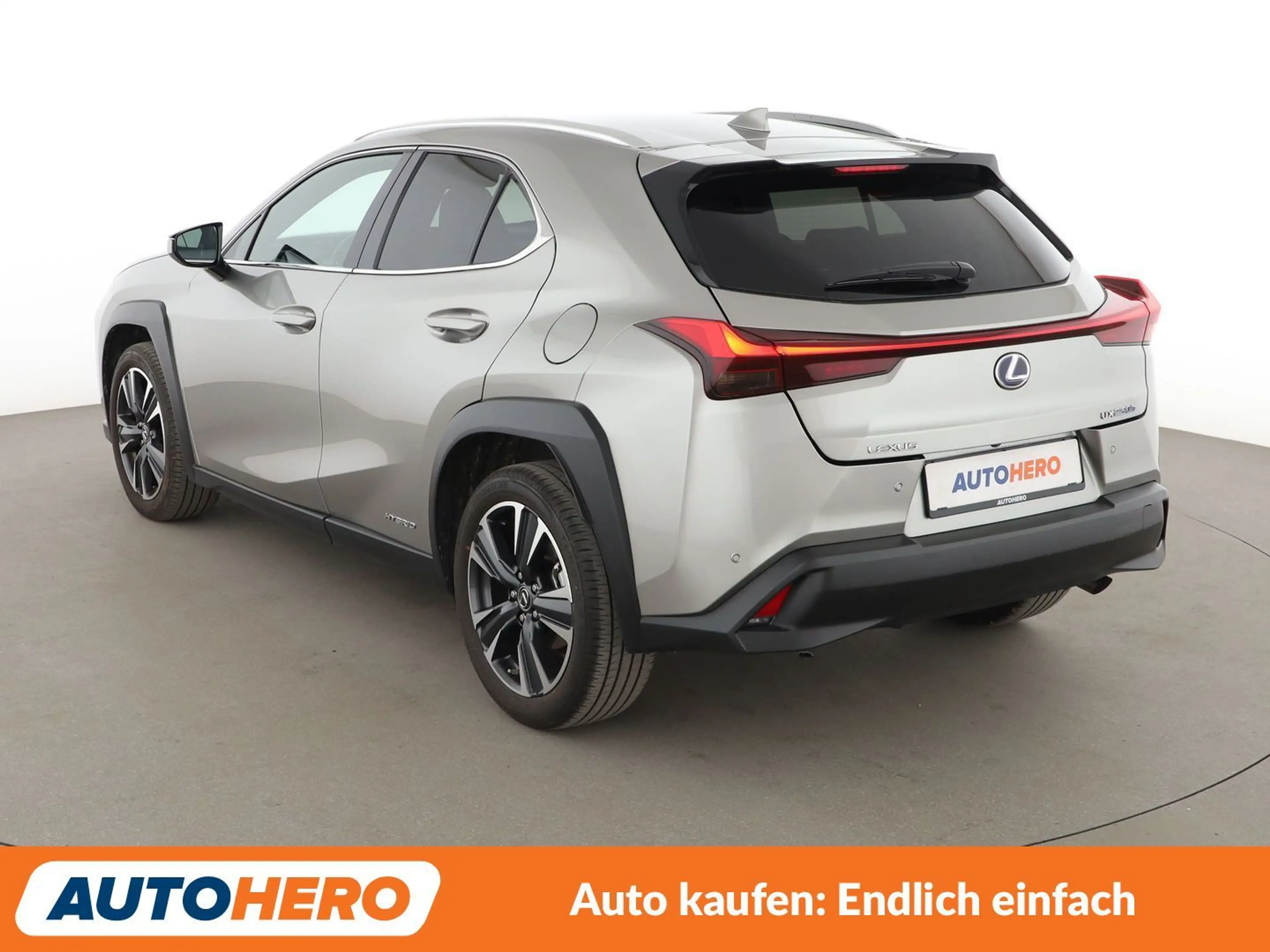 Lexus UX 250h UX 250h Amazing Edition Aut.*NAVI*LED*ACC*SPUR* — photo 4
