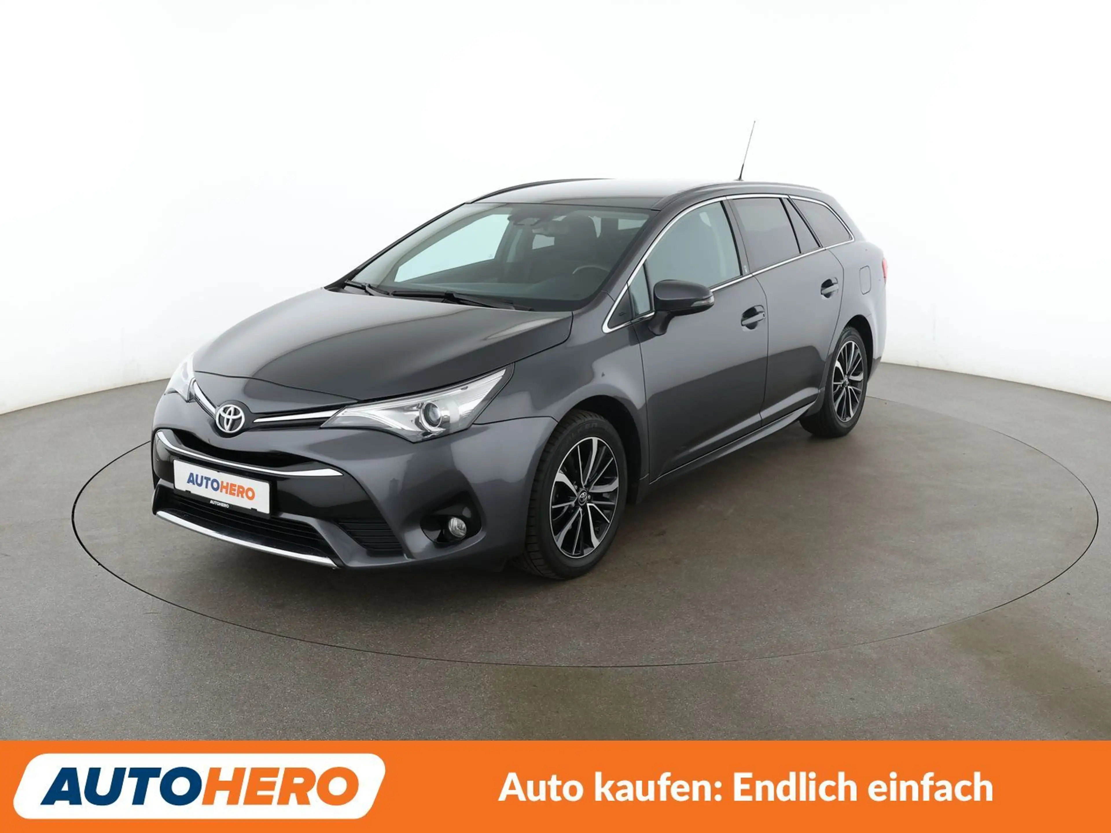 Toyota Avensis 1.8 Team D Aut.*NAVI*BiLED*CAM*TEMPO*ALU*