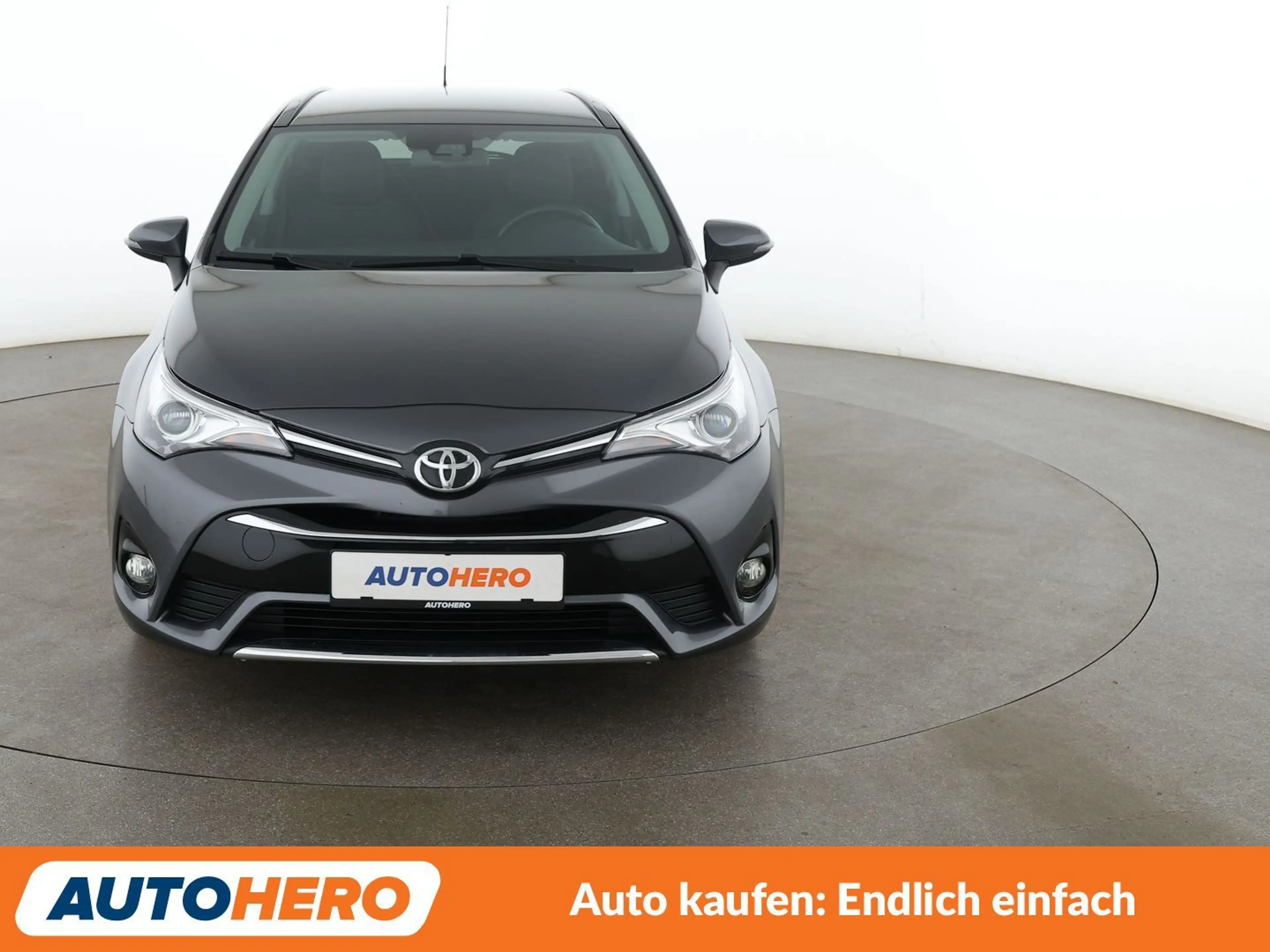 Toyota Avensis 1.8 Team D Aut.*NAVI*BiLED*CAM*TEMPO*ALU* — photo 9