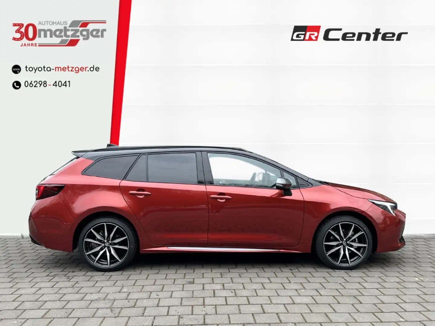 Toyota Corolla Touring Sports 2.0 Hybrid GR Sport +Kamera +Zweifa Orange - 2