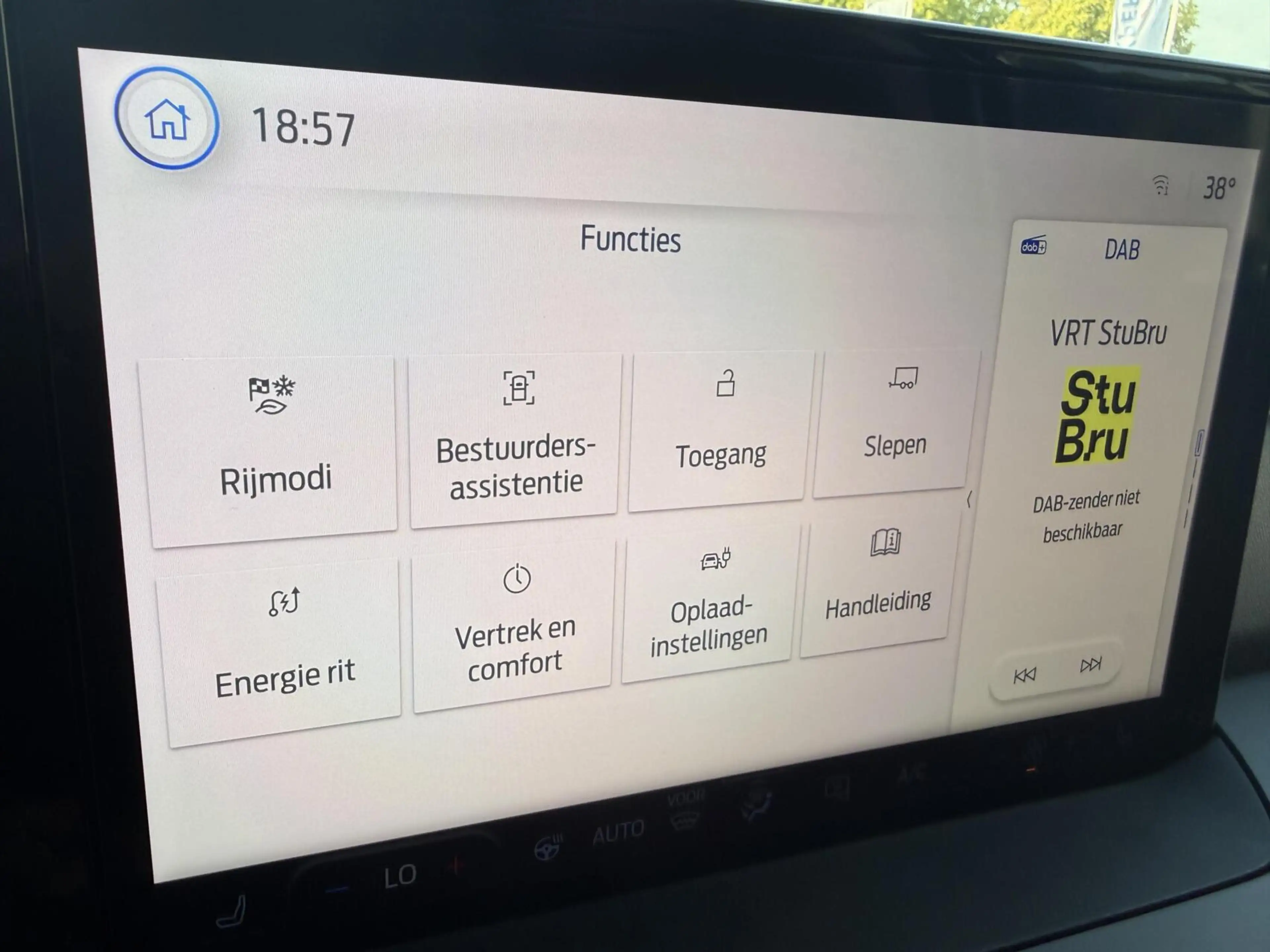 Ford E-Transit Cour. Limited 44 kWh STUUR+STOELVERW. *ALL-IN PRIJ — photo 22