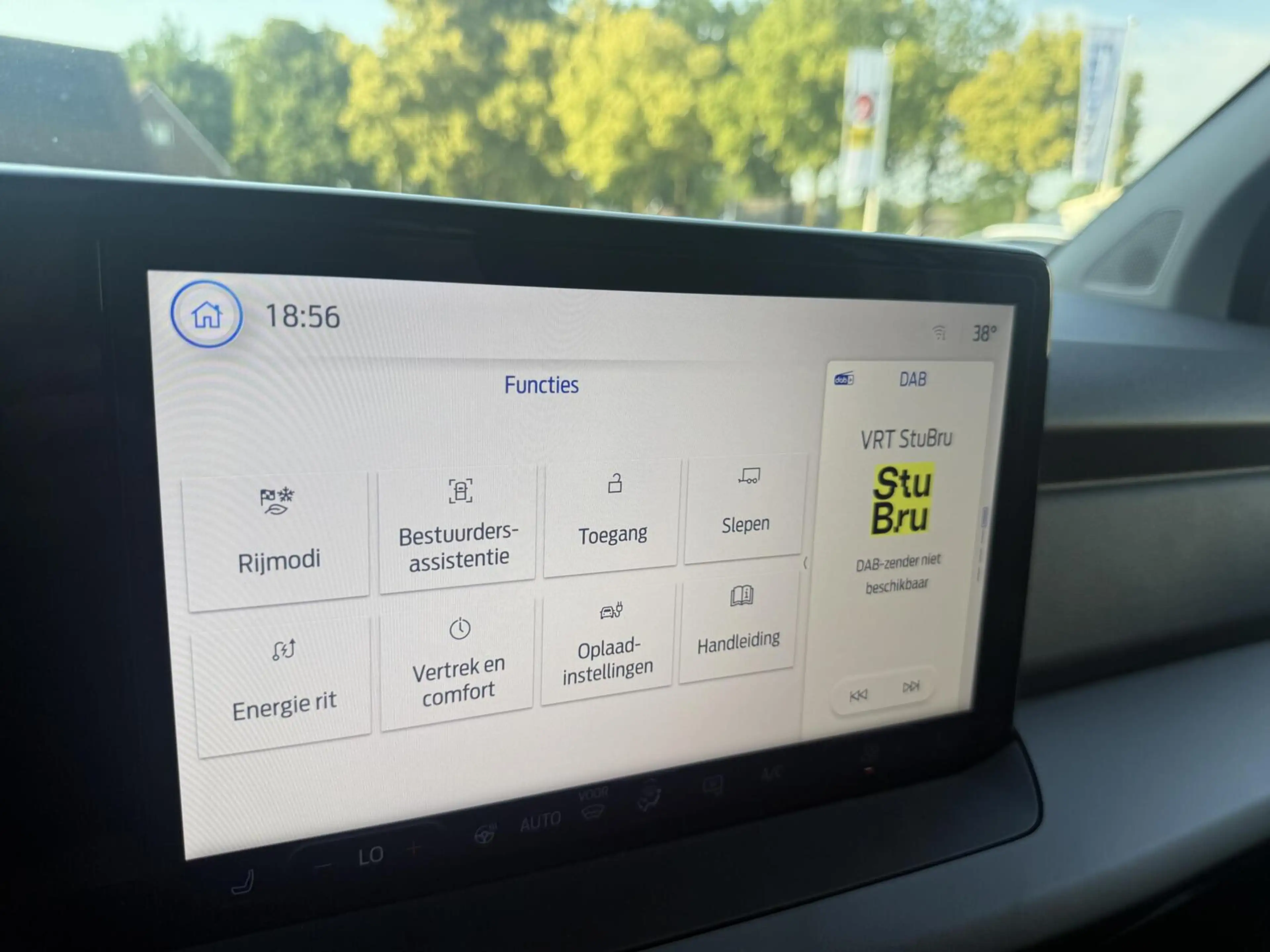Ford E-Transit Cour. Limited 44 kWh STUUR+STOELVERW. *ALL-IN PRIJ — photo 18