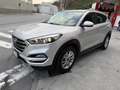Hyundai TUCSON 1.7 crdi Xpossible 115cv Grigio - thumbnail 1