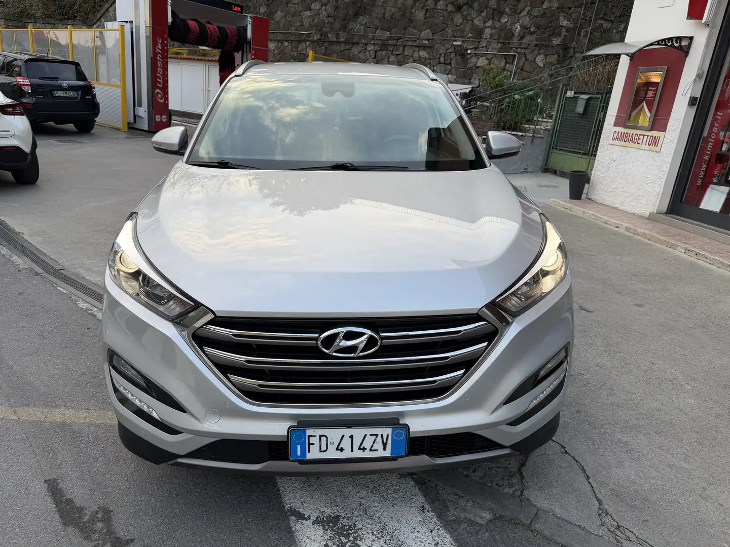 Hyundai TUCSON 1.7 crdi Xpossible 115cv Grigio - 2