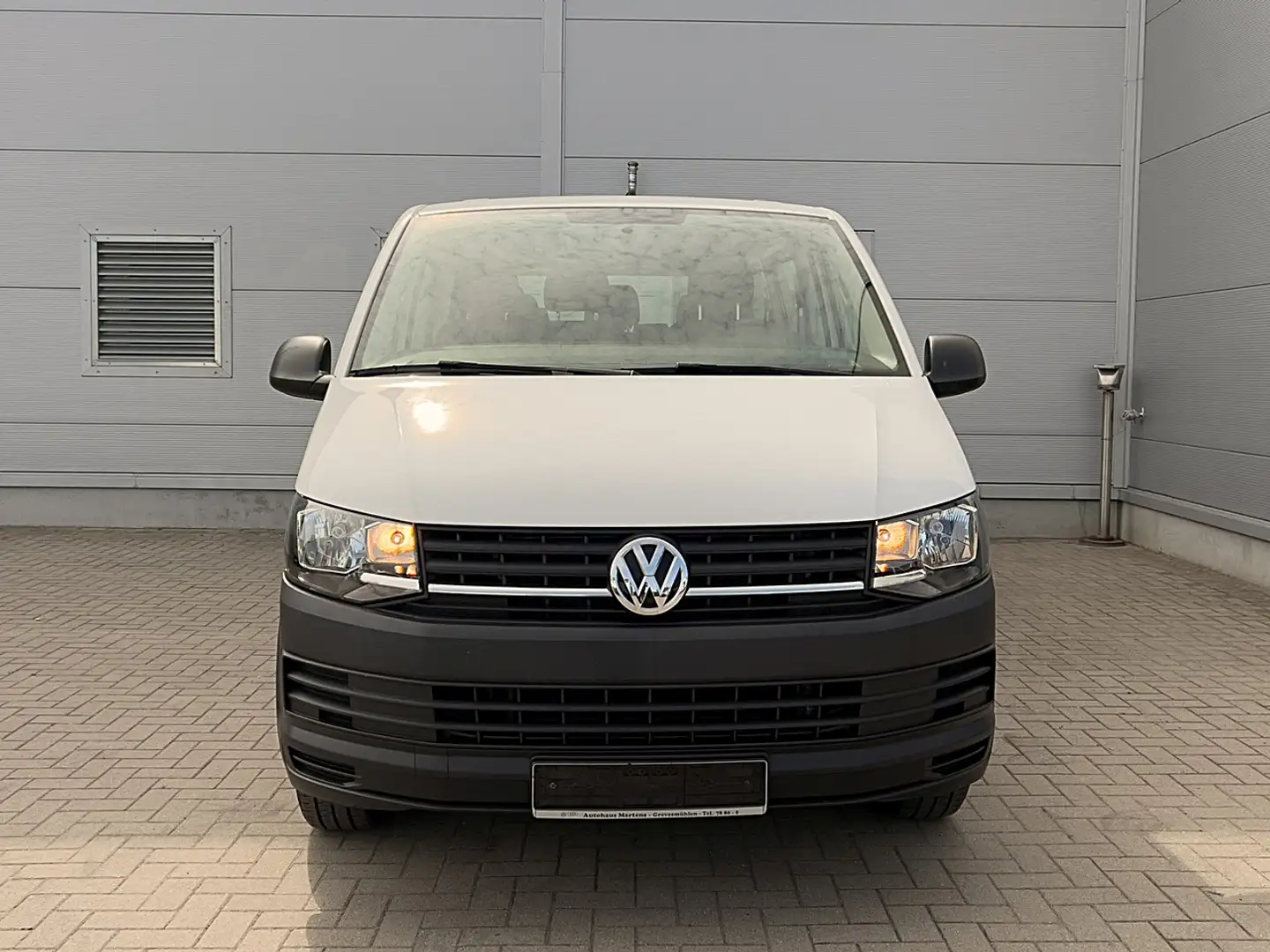 Volkswagen T6 Transporter Transporter 2.0 TDI Kombi Klima Navi 9-Sitzer Blanc - 2