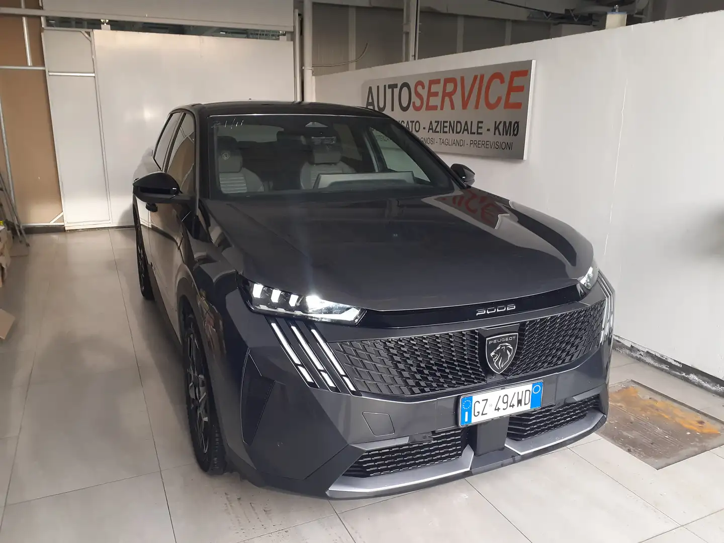 Peugeot 3008 1.2 hybrid GT 145cv e-dcs6 AZIENDALE STELLANTIS Gris - 1