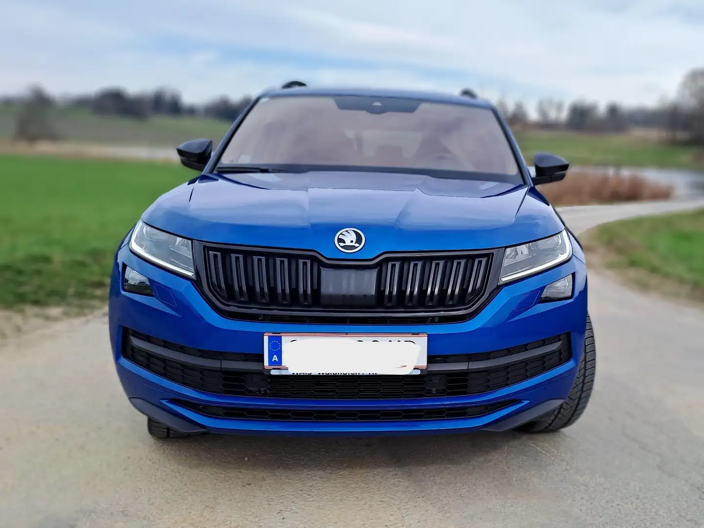 Skoda Kodiaq Kodiaq 1,5 TSI ACT Sportline DSG Sportline Blau - 2