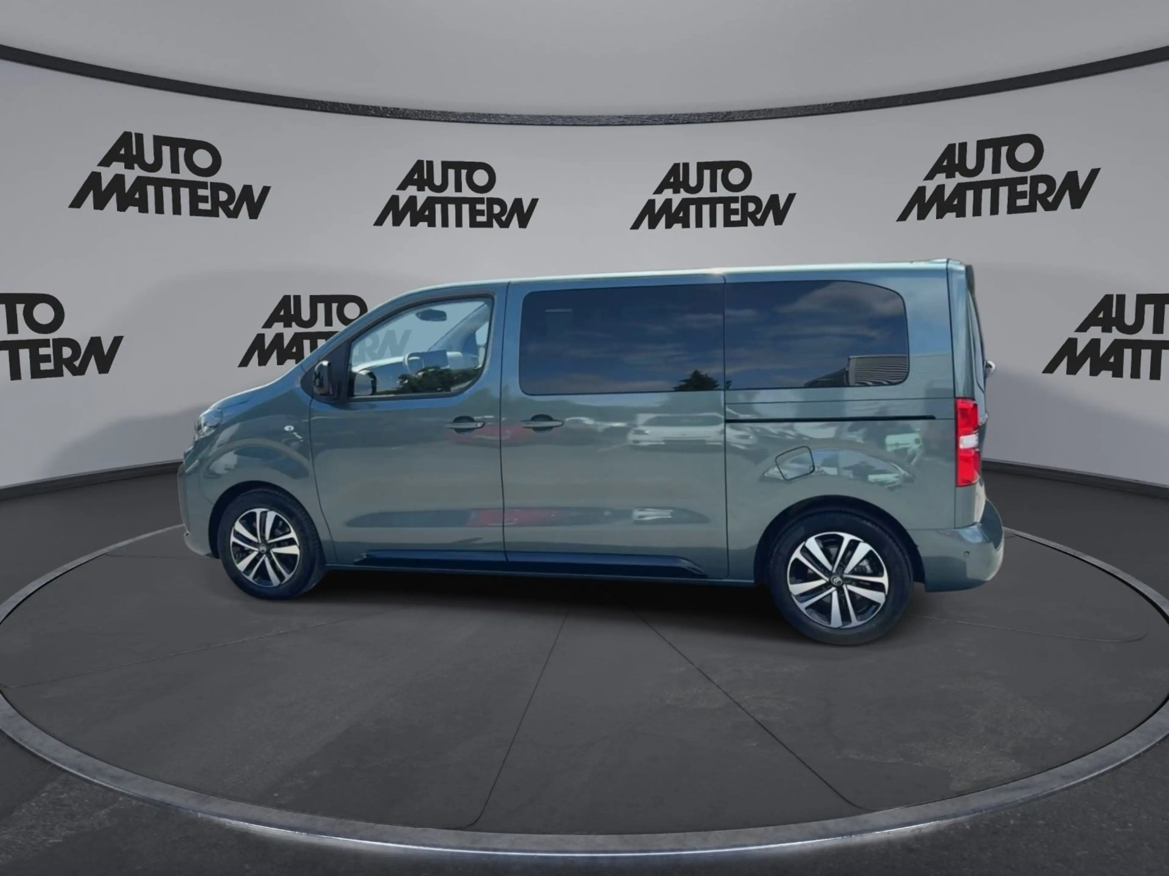 Citroen Spacetourer Spacetourer 2.2 Diesel 180 FAP Max M — photo 5