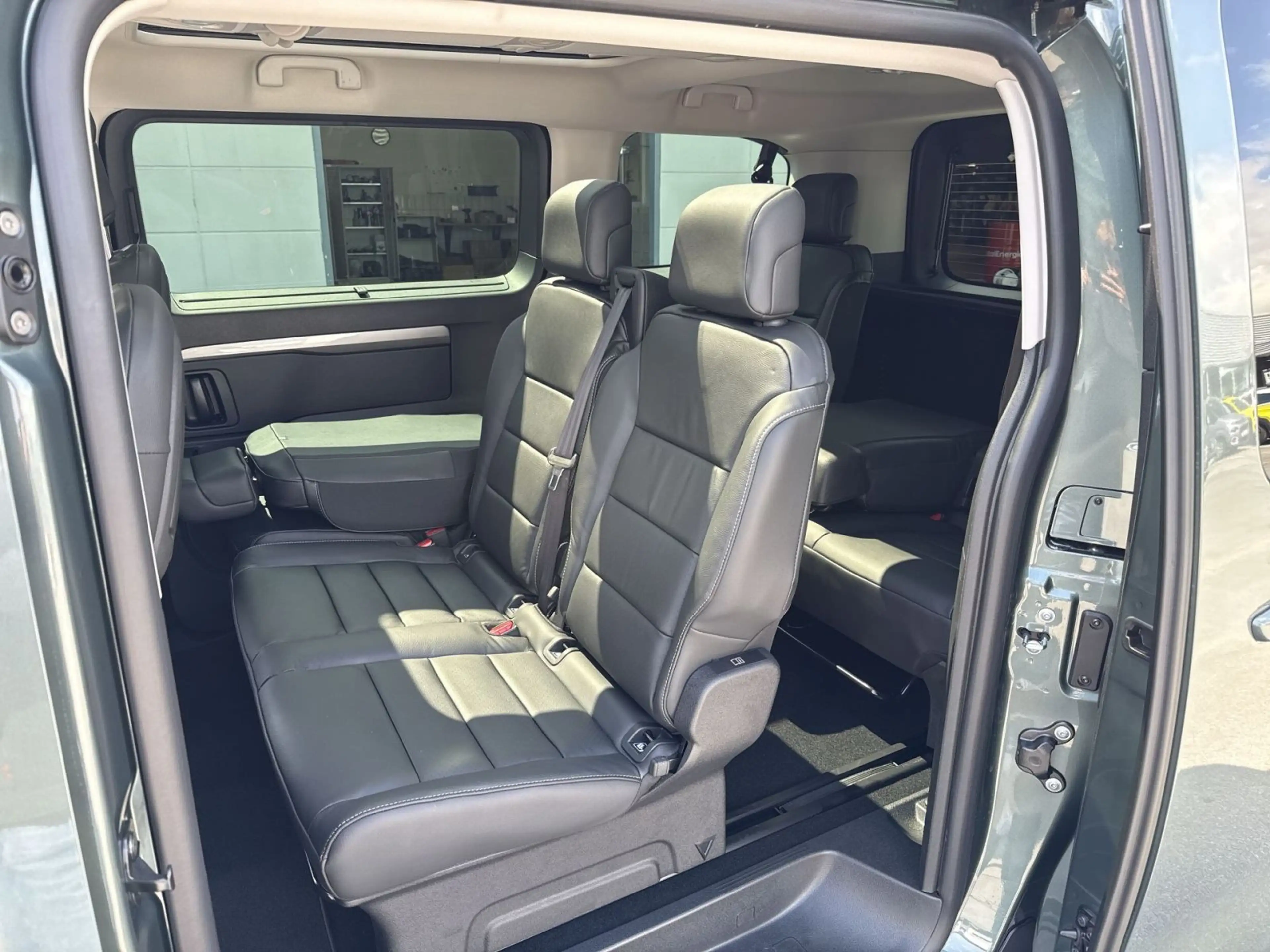 Citroen Spacetourer Spacetourer 2.2 Diesel 180 FAP Max M — photo 13