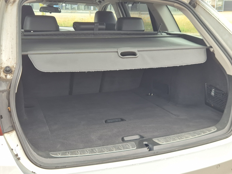 BMW 320 3-serie Touring 320i High Executive — photo 8