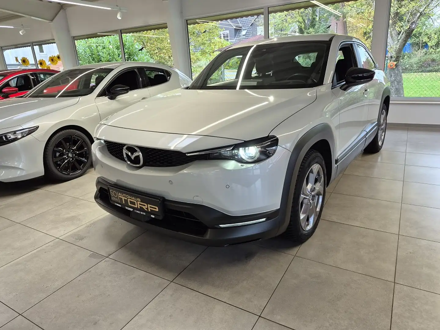 Mazda MX-30 E-Skyactiv * Komfort Paket * AC/AA * Weiß - 1