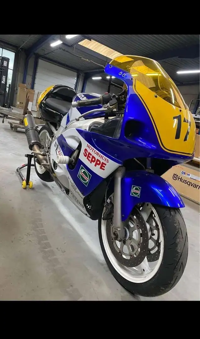 Suzuki GSX-R 600 Blauw - 2