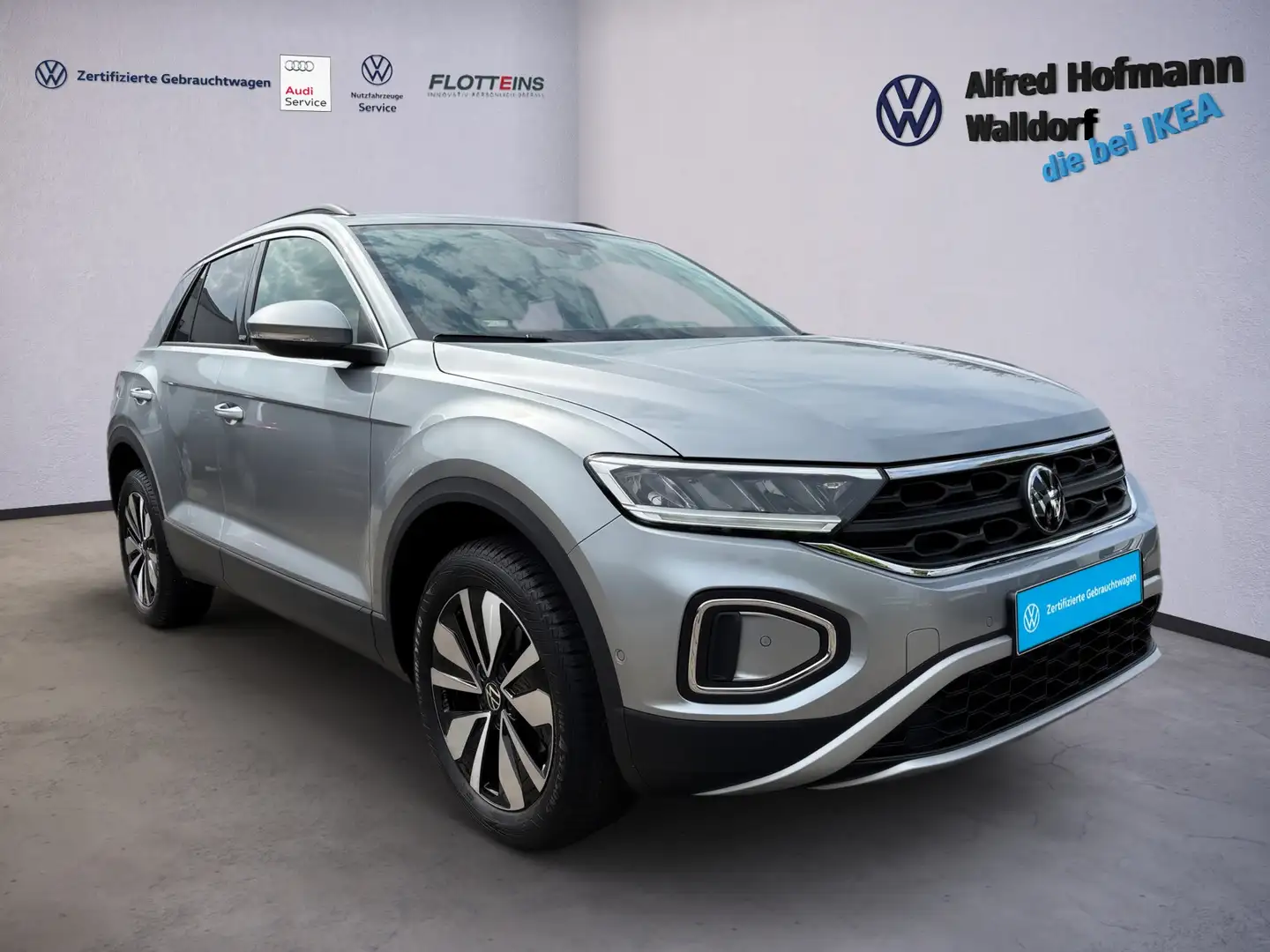 Volkswagen T-Roc 1.5 TSI Move DSG KEYLESS LED NAVI KLIMA LM Silber - 2