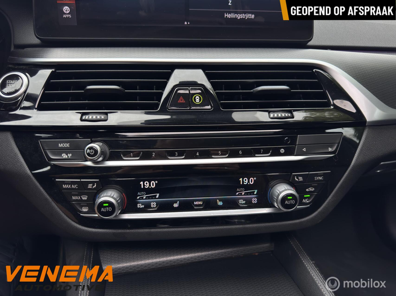 BMW 530 5-serie Touring 530d High Executive M Sport — photo 14