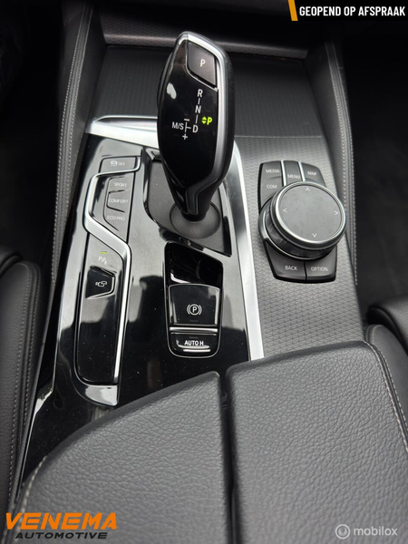 BMW 530 5-serie Touring 530d High Executive M Sport — photo 15