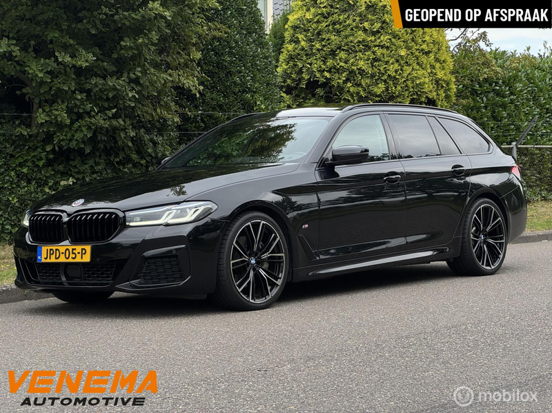 BMW 530 5-serie Touring 530d High Executive M Sport