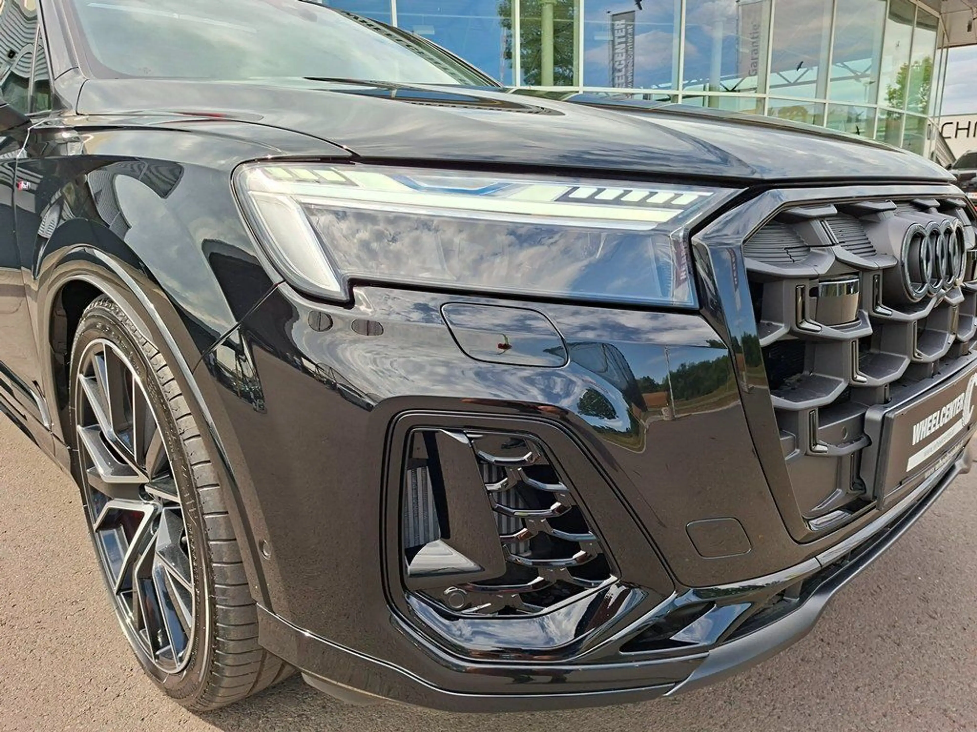 Audi Q7 60 TFSI e quattro * S-LINE * 22" RÄDER * AHK — photo 15