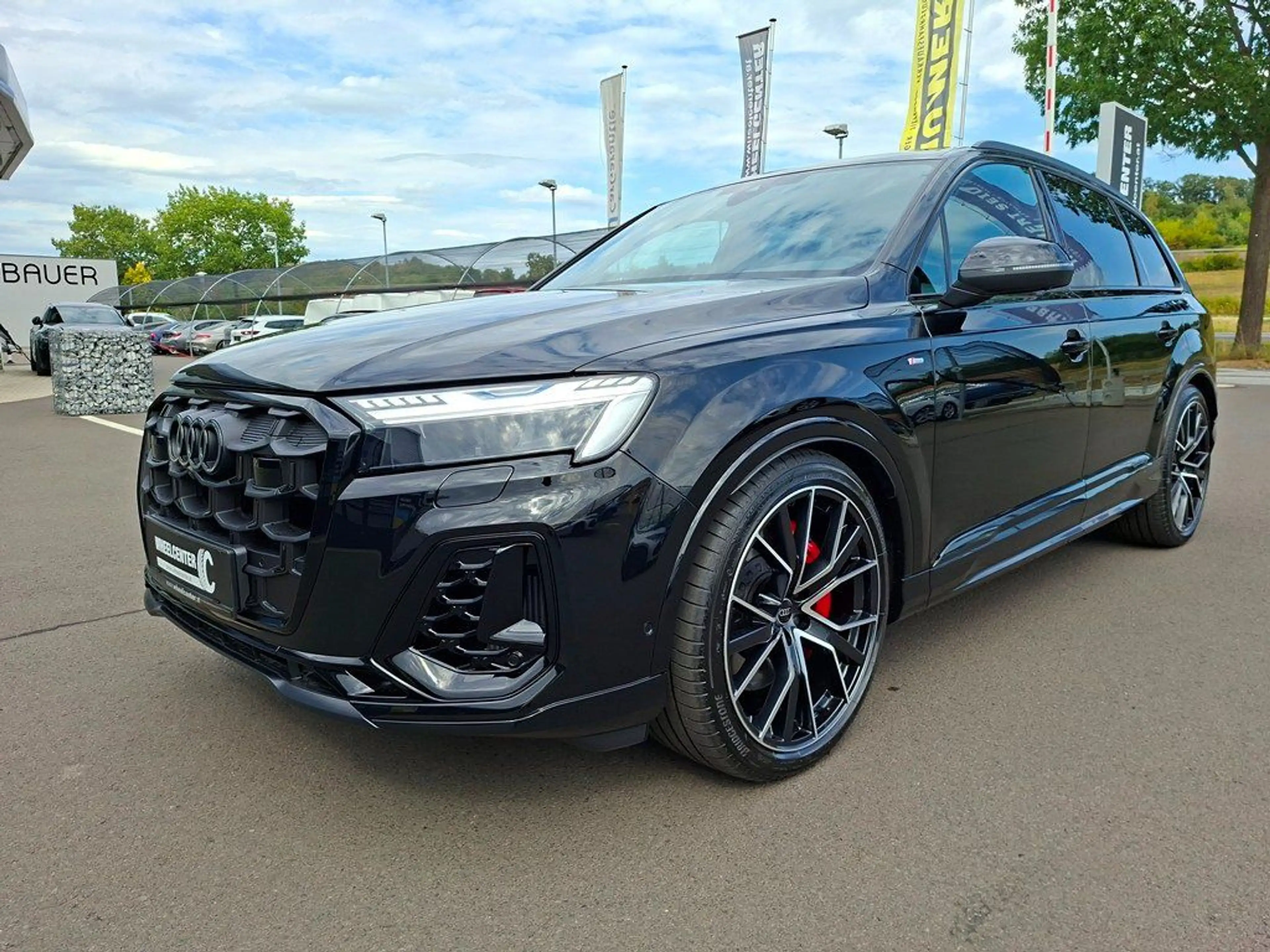 Audi Q7 60 TFSI e quattro * S-LINE * 22" RÄDER * AHK — photo 5
