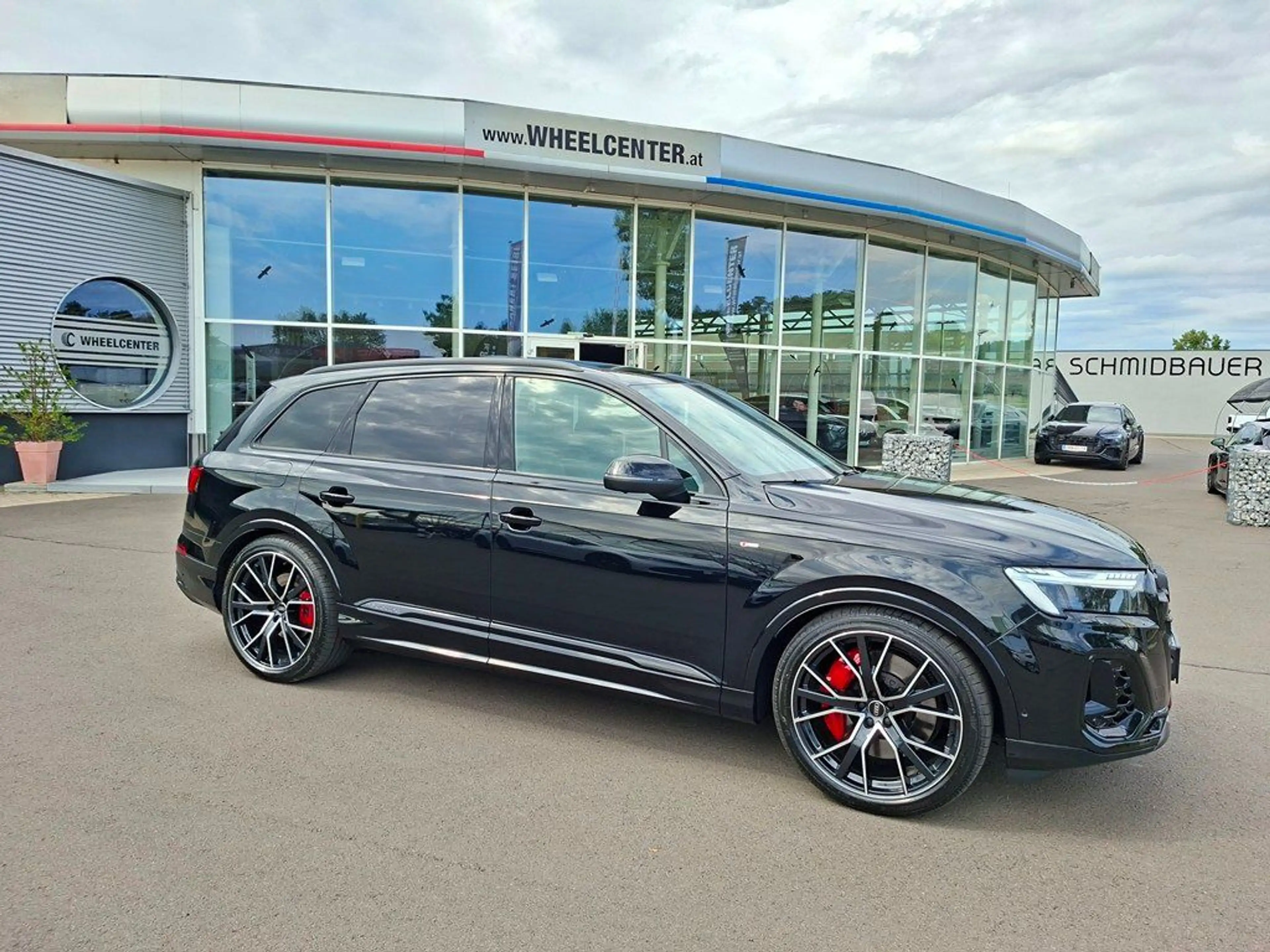 Audi Q7 60 TFSI e quattro * S-LINE * 22" RÄDER * AHK — photo 12