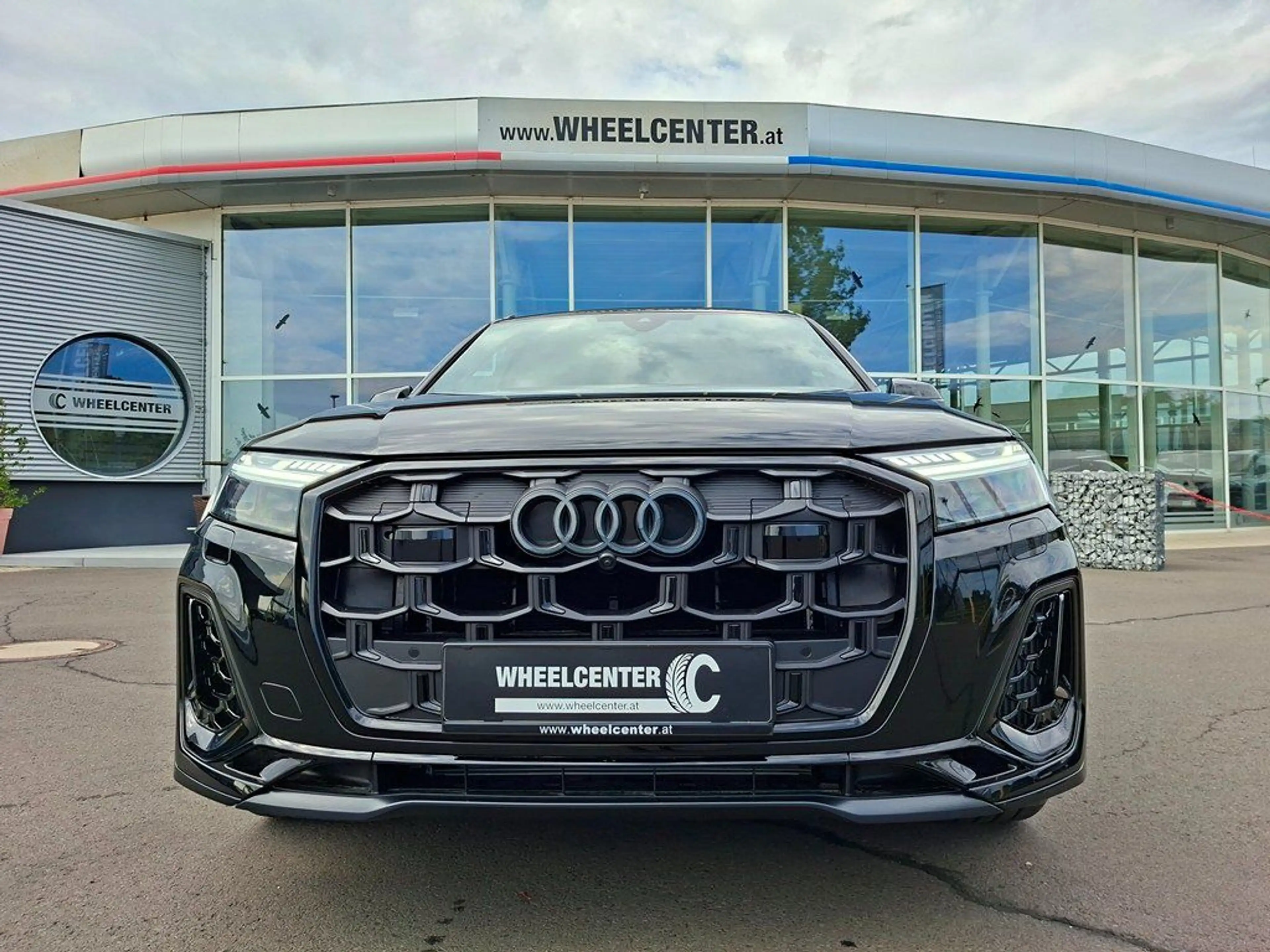 Audi Q7 60 TFSI e quattro * S-LINE * 22" RÄDER * AHK — photo 4