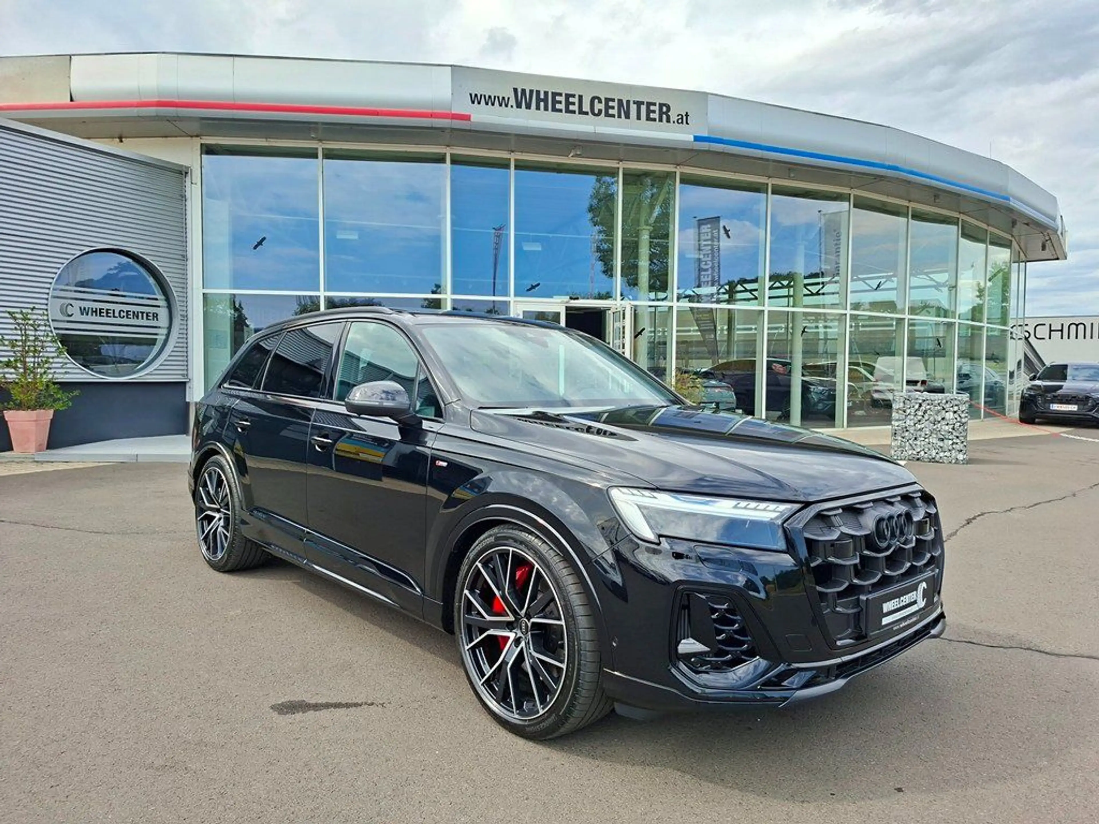 Audi Q7 60 TFSI e quattro * S-LINE * 22" RÄDER * AHK — photo 3