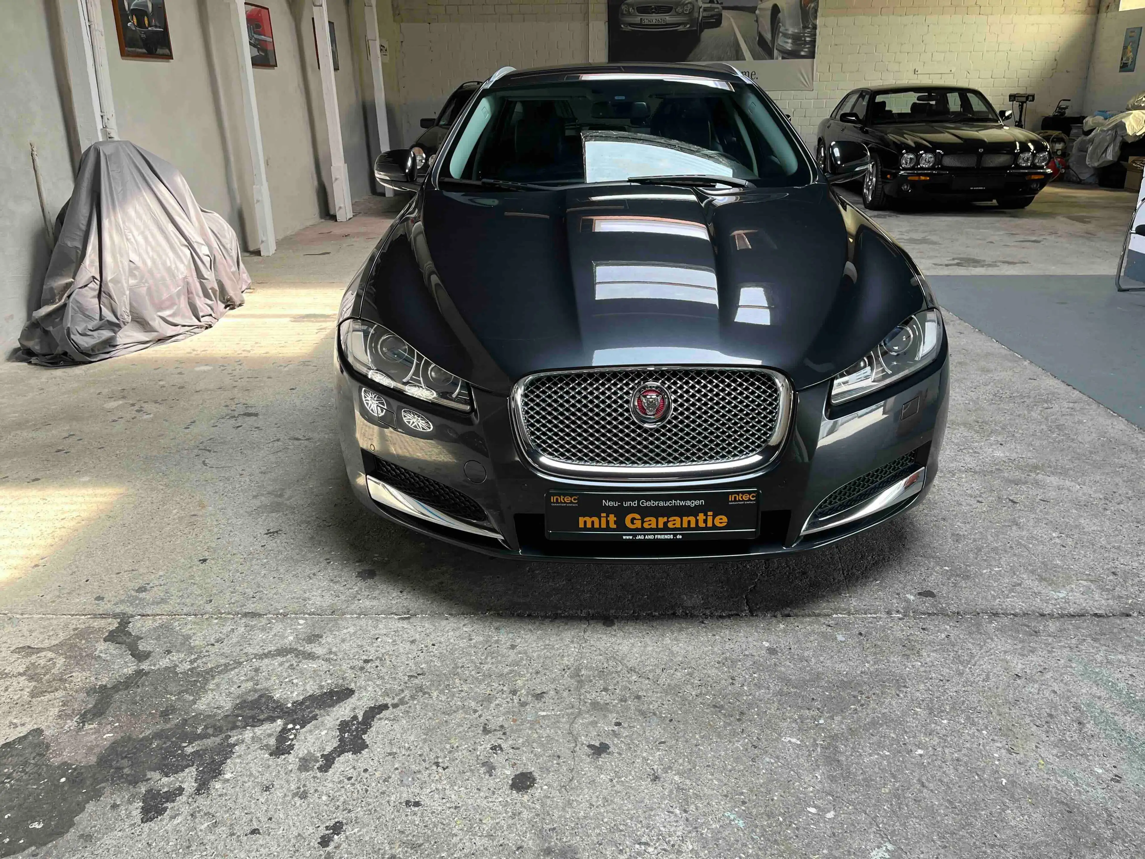Jaguar XF 2.2 D Sportbrake Aut. Xenon SHZ Leder PDC Keyless — photo 2