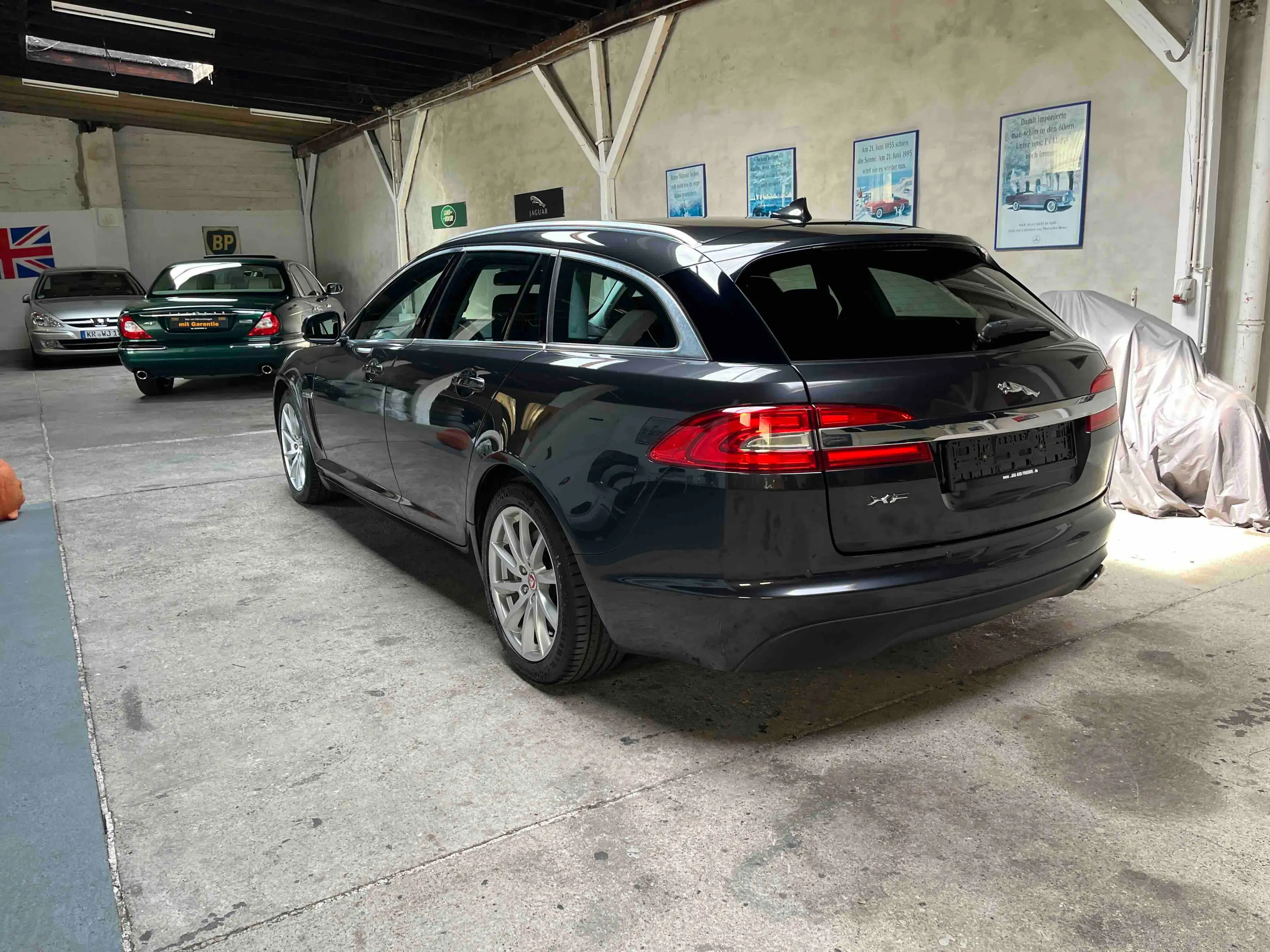 Jaguar XF 2.2 D Sportbrake Aut. Xenon SHZ Leder PDC Keyless — photo 7