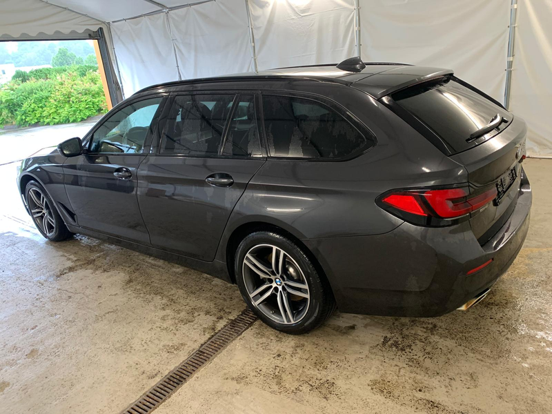 BMW 520 d T xDrive LED+/ACC/COCKP-PRO/LEDER/360°KAM — photo 7
