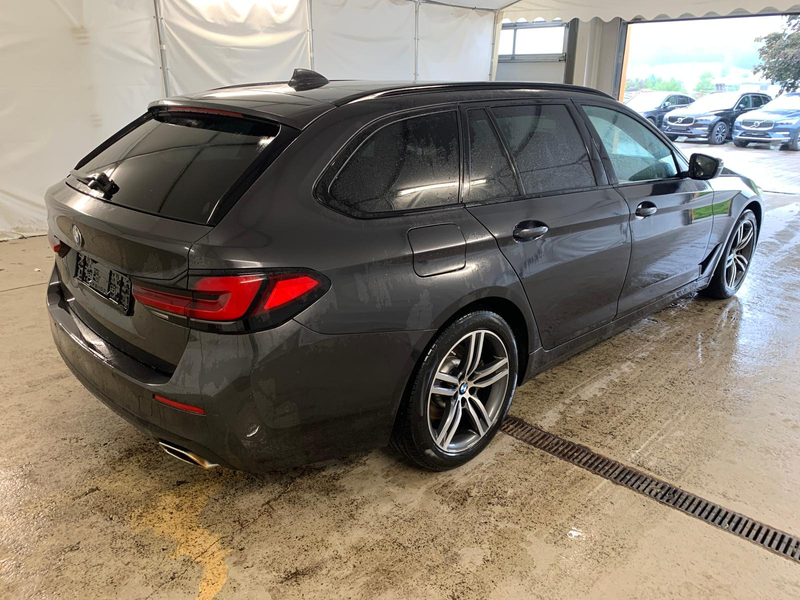 BMW 520 d T xDrive LED+/ACC/COCKP-PRO/LEDER/360°KAM — photo 5