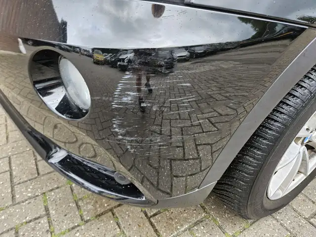 BMW X3 view 3