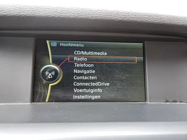 BMW X3 view 10